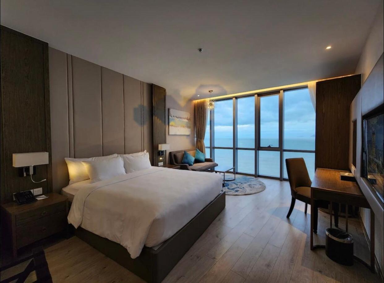 Oceanfront Panorama Residence Nha Trang Esterno foto